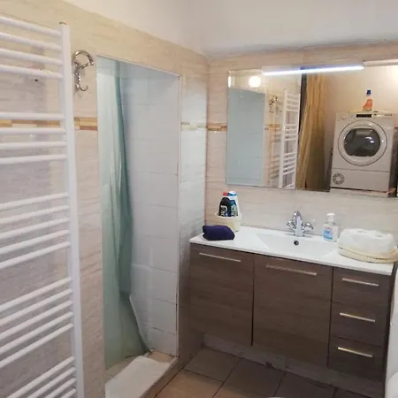Charme Holidays Apartment